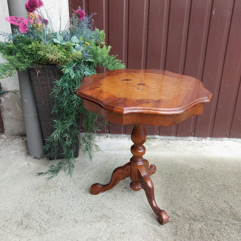 stolik kawowy , blat z kwiatkiem / 349