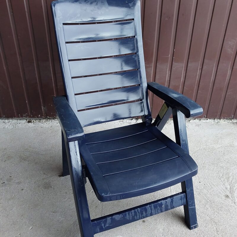 leżak plastikowy / 560