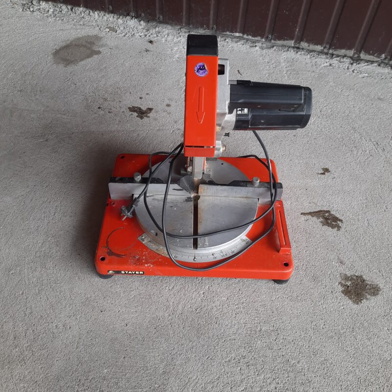 Piła kątowa -Stayer- SC205 / 438