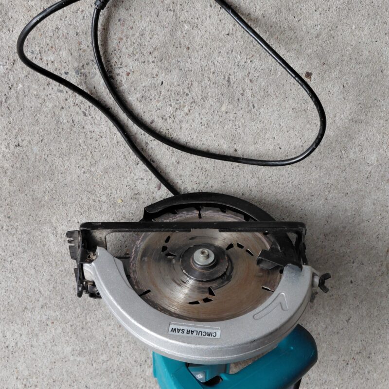 pilarka ręczna / 125