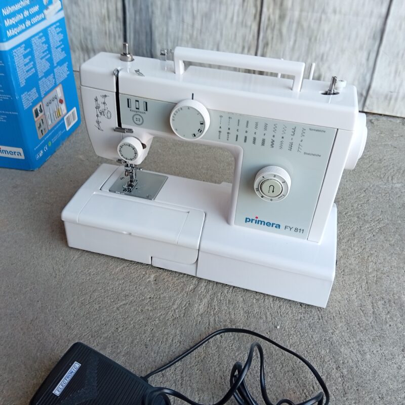 maszyna do szycia / 441