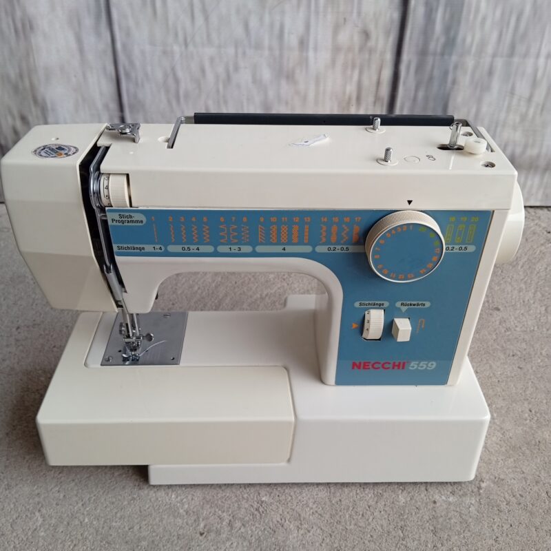 Maszyna do szycia Necchi 559 /  599