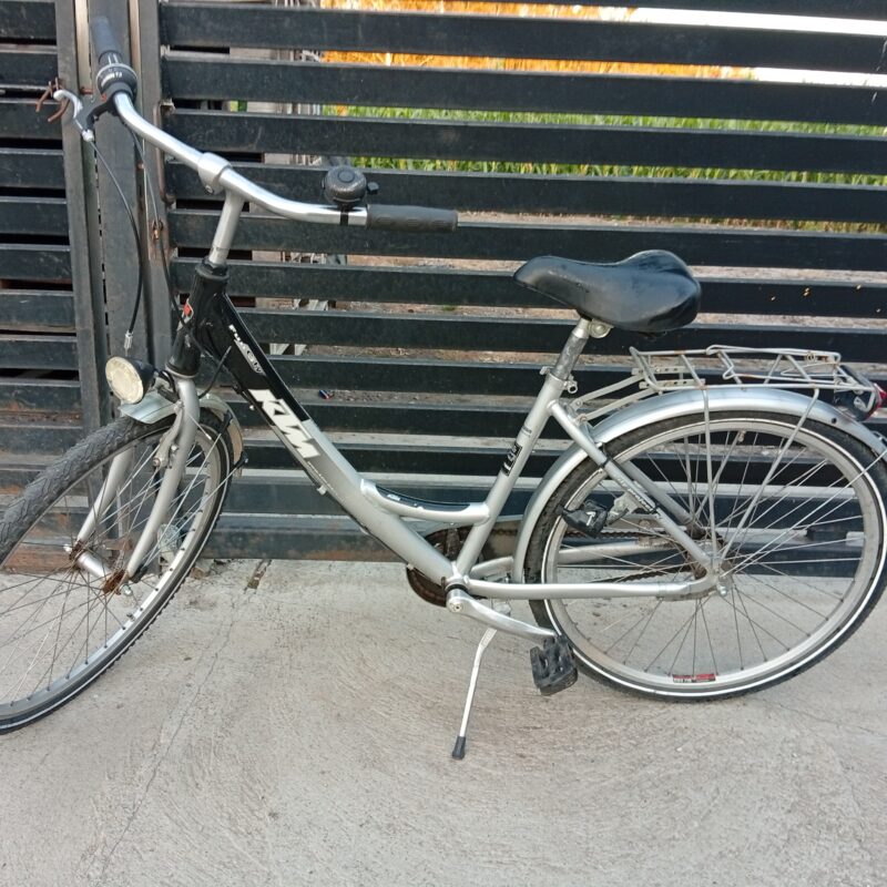 rower miejski (damka) marki KTM / 348